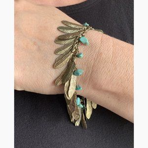 Turquoise stone bracelet
